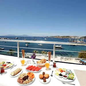 Mia Hill Bodrum